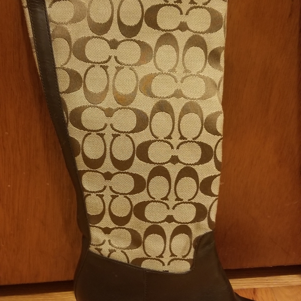 Authentic Coach boots - Picture 3 of 3
